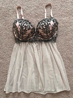 Victoria's Secret Sheer Padded Lace Babydoll Top Womens Size 36D Sexy Sleepwear